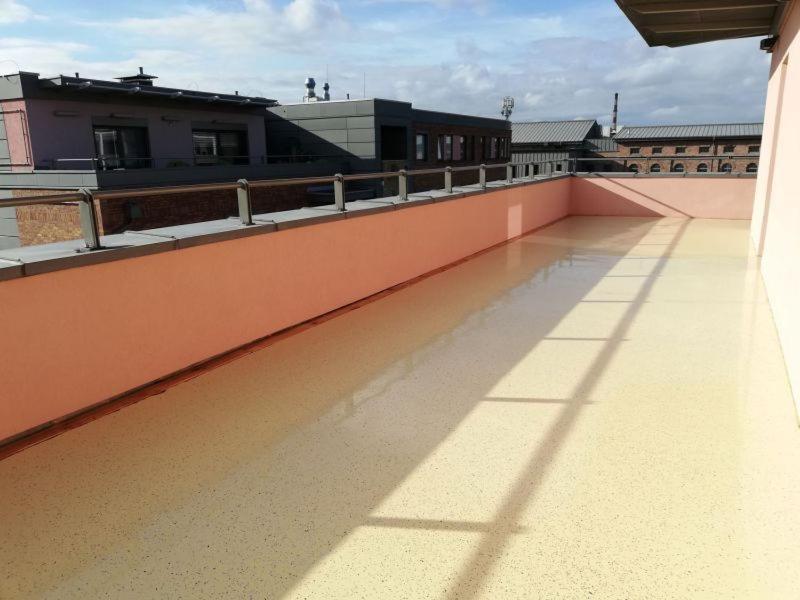 Apartament 80M2 Z 70M2 Tarasem -W Pelni Wyposazony - Wyjatkowe Centrum Miasta Włocławek Exterior foto
